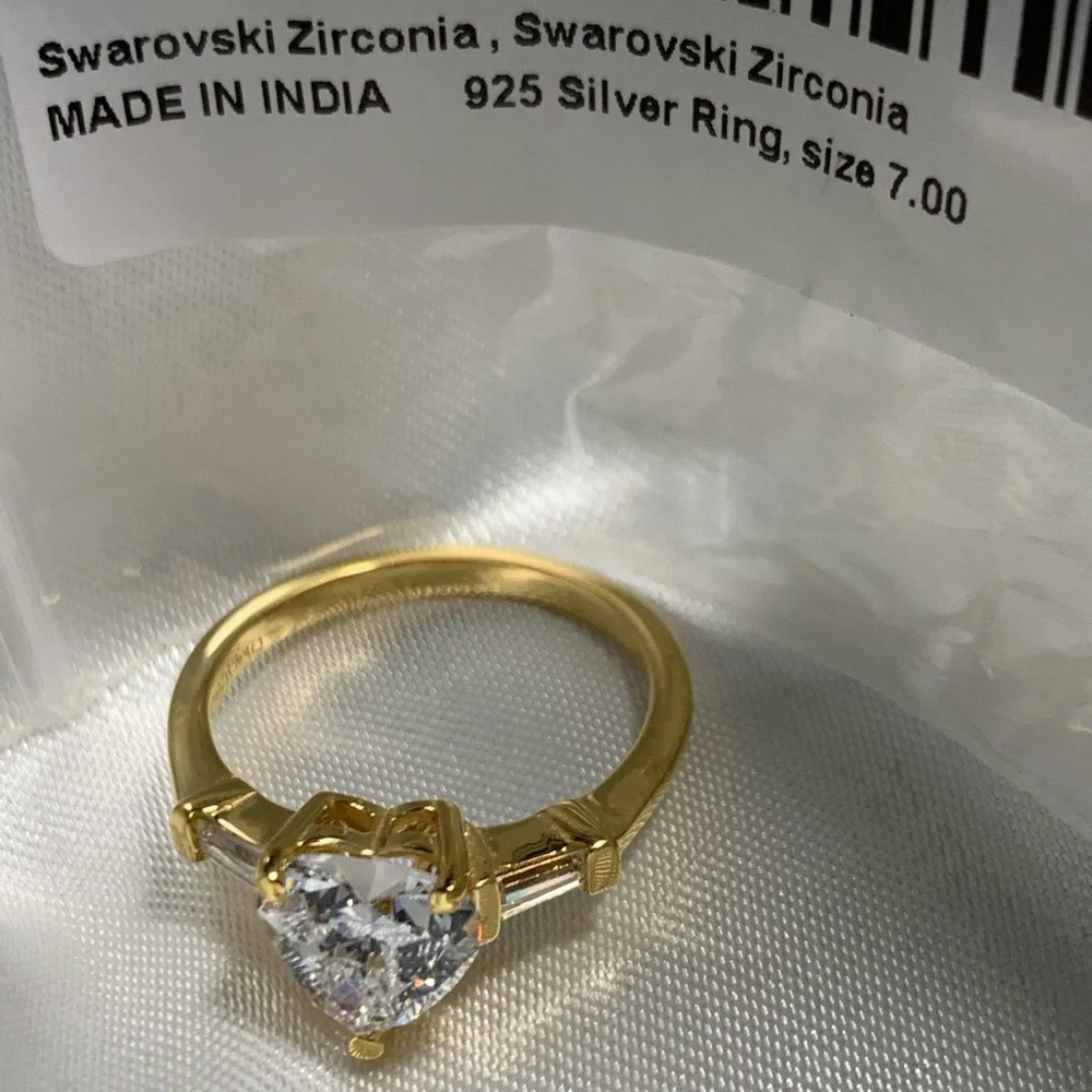 SWAROVSKI Zirconia Heart Ring